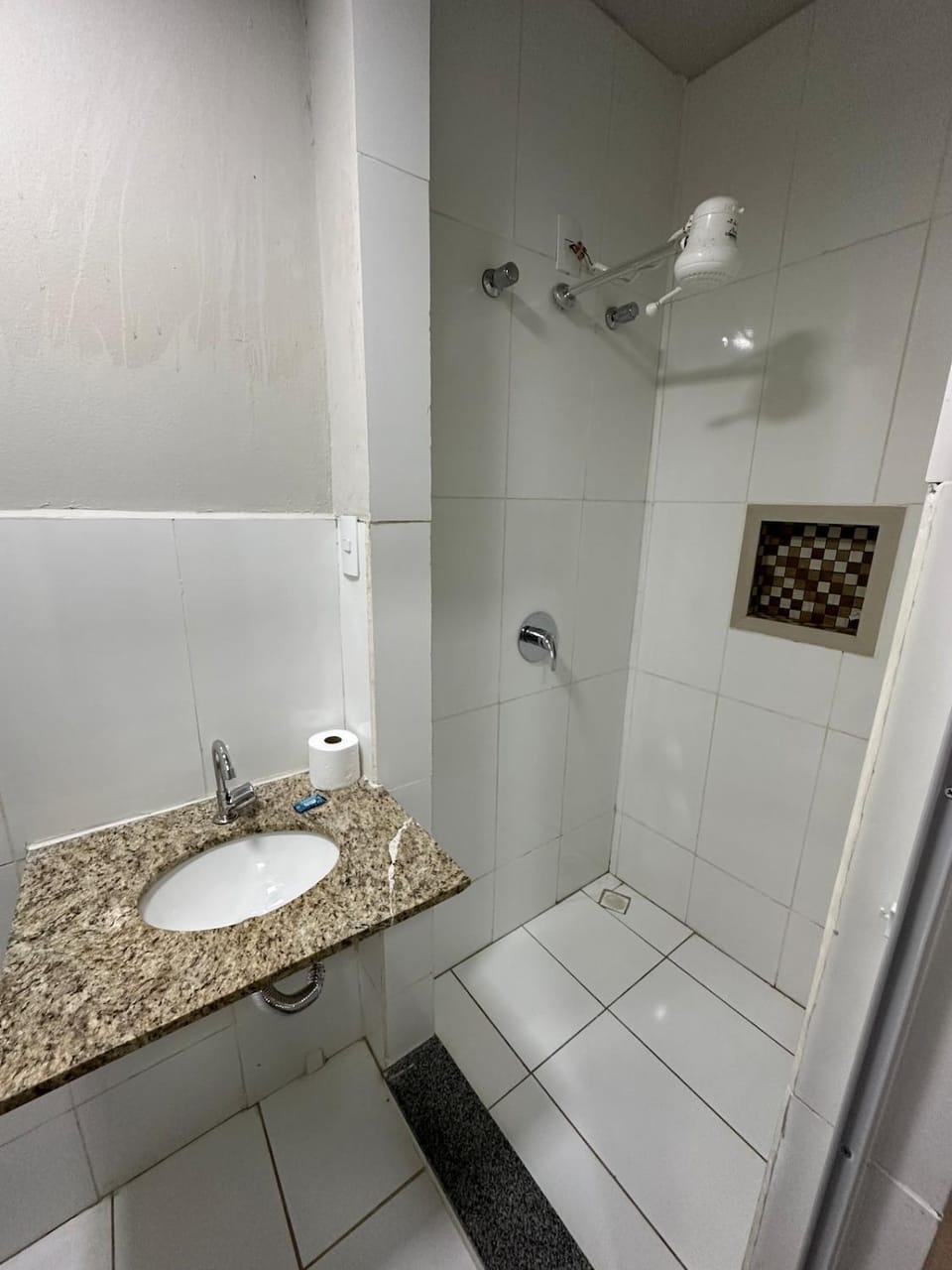 Apartamento 112 - Suíte com ar condicionado Apartment in State of Goiás