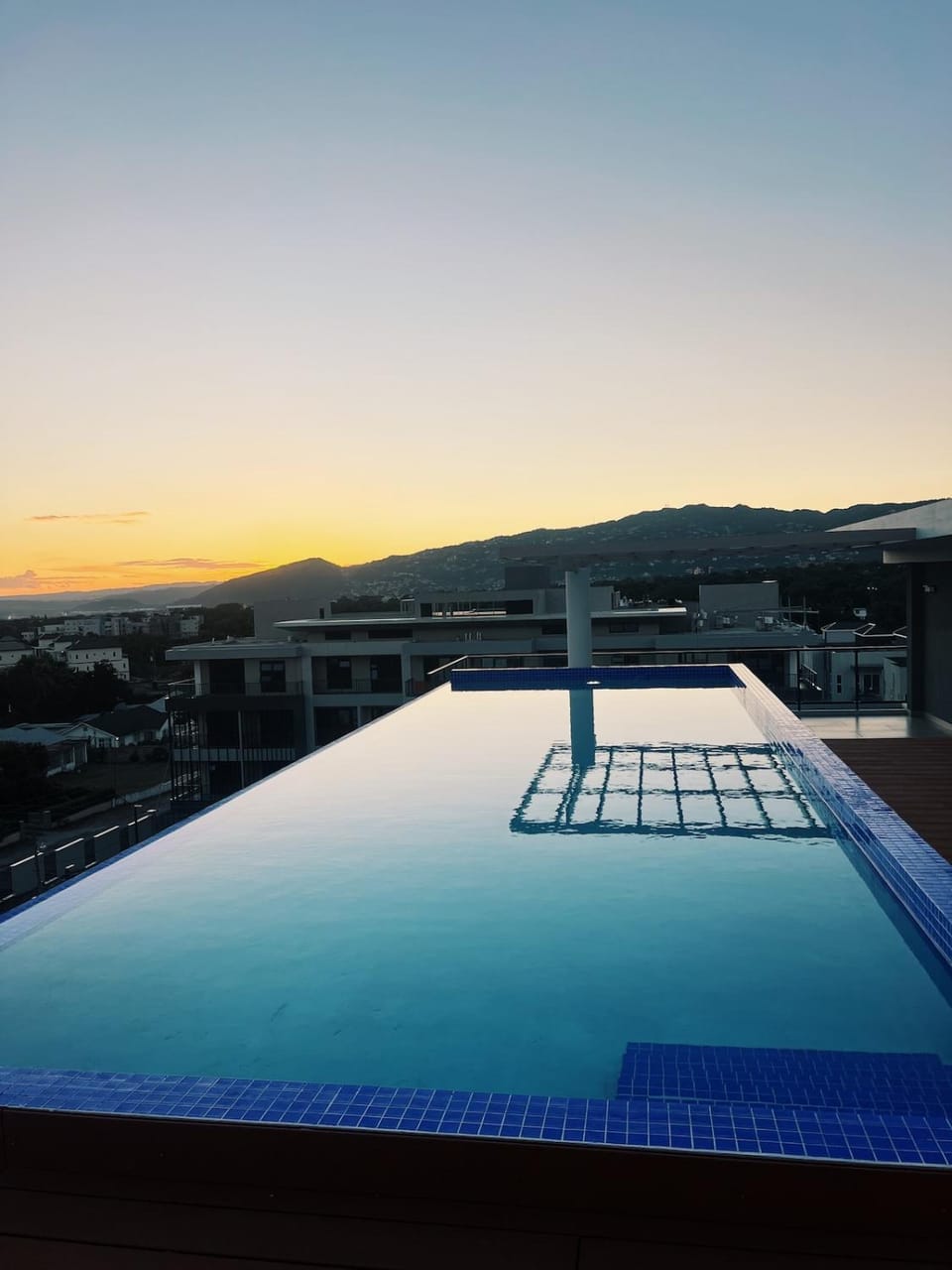 Mountain view, Pool view, Swimming pool, Swimming pool, Sunrise, Sunset