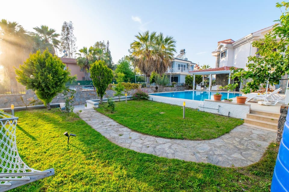 Property building, Day, Natural landscape, Garden, Garden view, Pool view, Swimming pool, sunbed