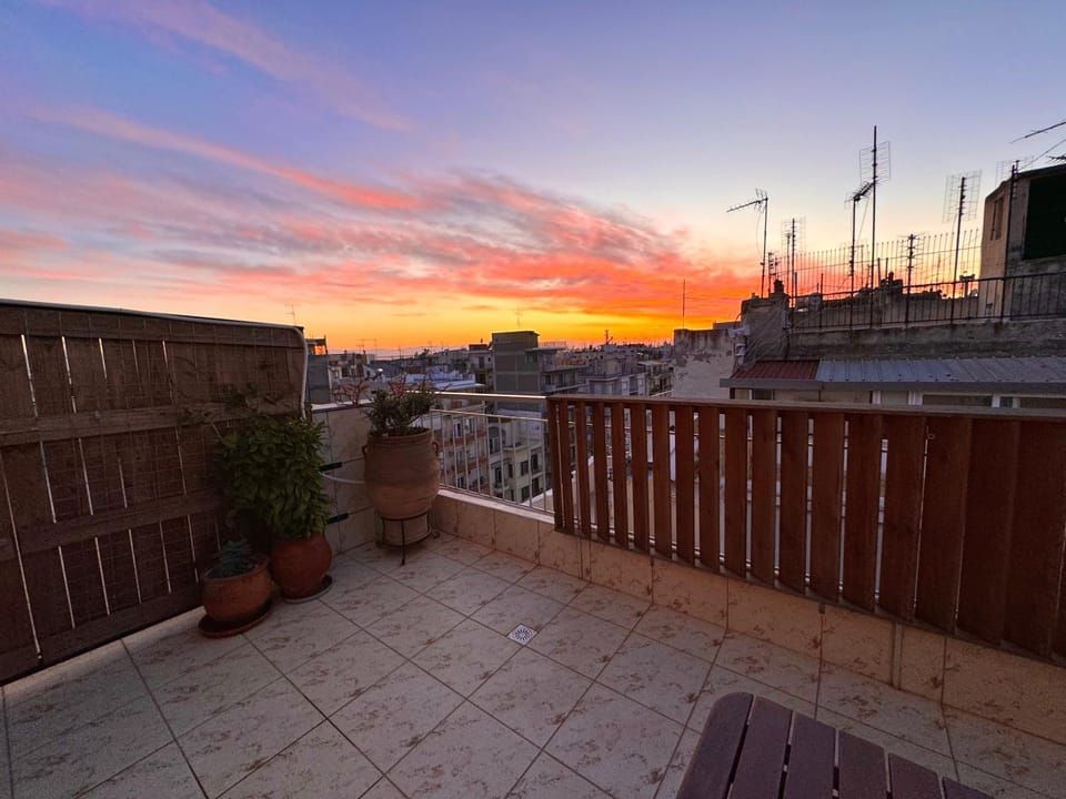 Day, Natural landscape, Balcony/Terrace, Sunset