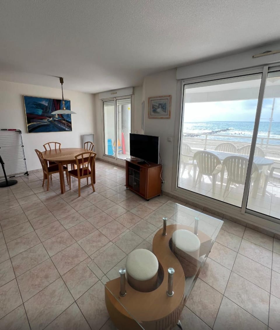 Bright seafront apartment Apartment in Palavas-les-Flots