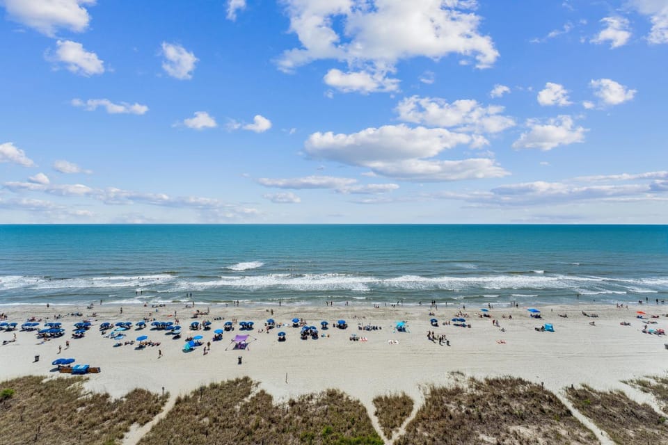 Stunning Ocean Views from the 10th Floor condo Apartment in North Myrtle Beach