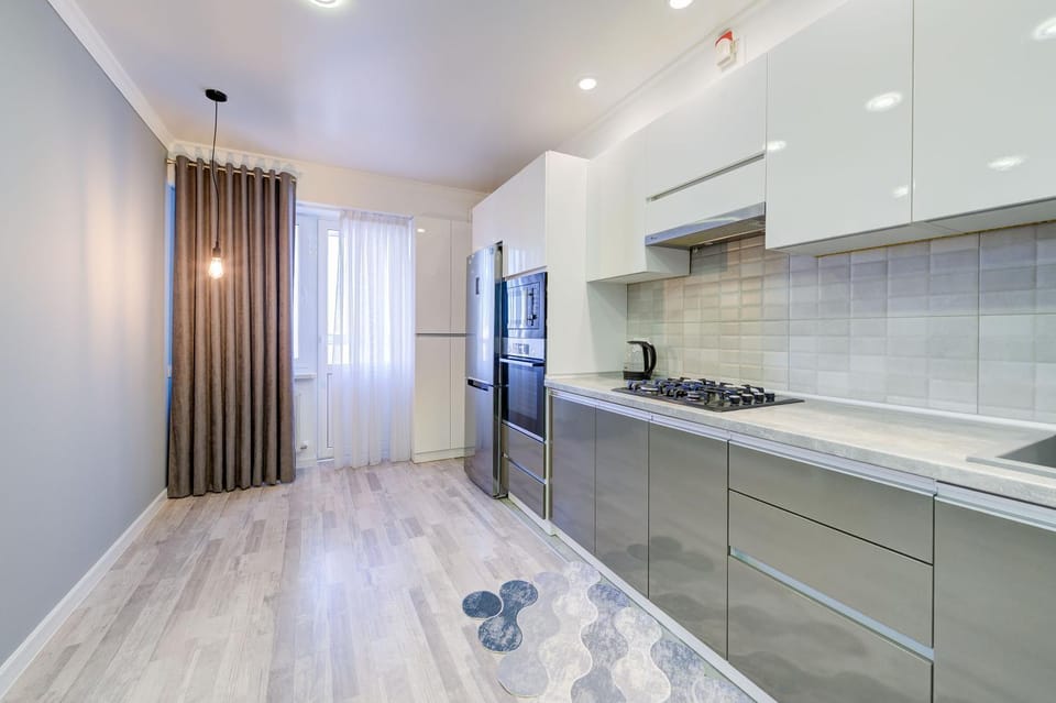 Квартира в Кишенев Apartment in Moldova
