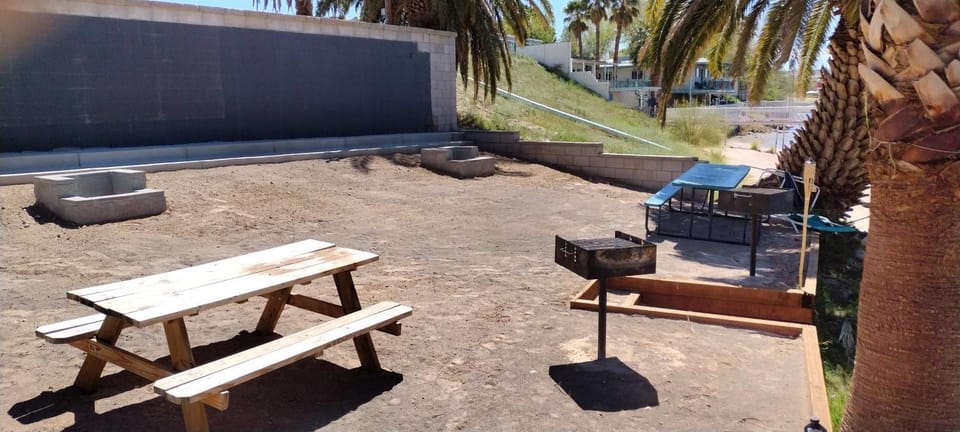 River Escape Apartment in Bullhead City