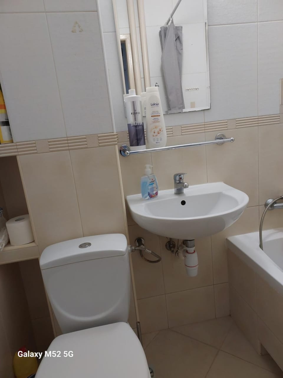 Варшава ,центр,біля метро Rondo ONZ apartamenty Roland Aleja Jana Pawła II,18 Apartment in Warsaw
