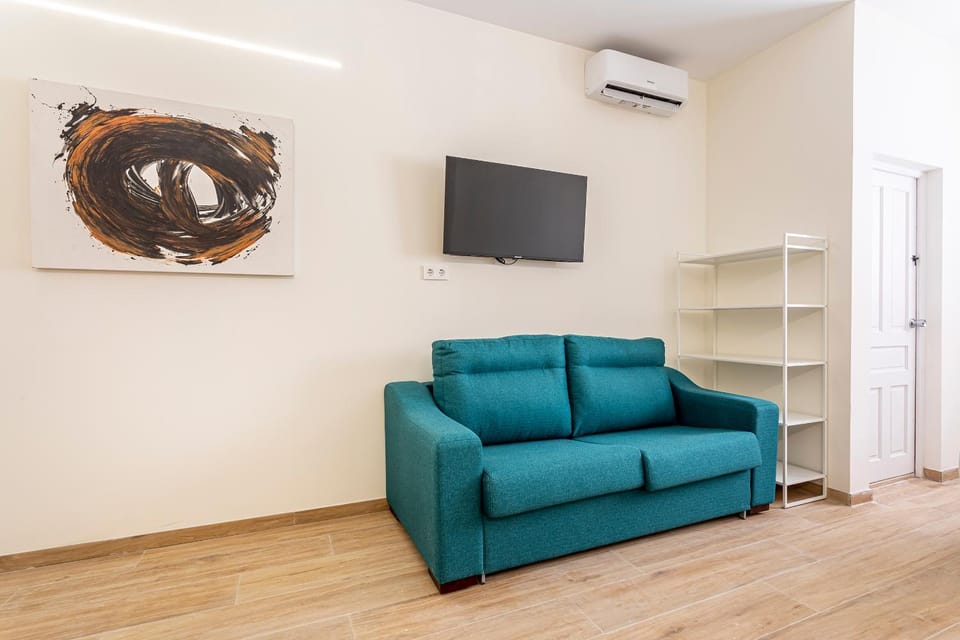 The Port Urban Loft Apartment in Valencia