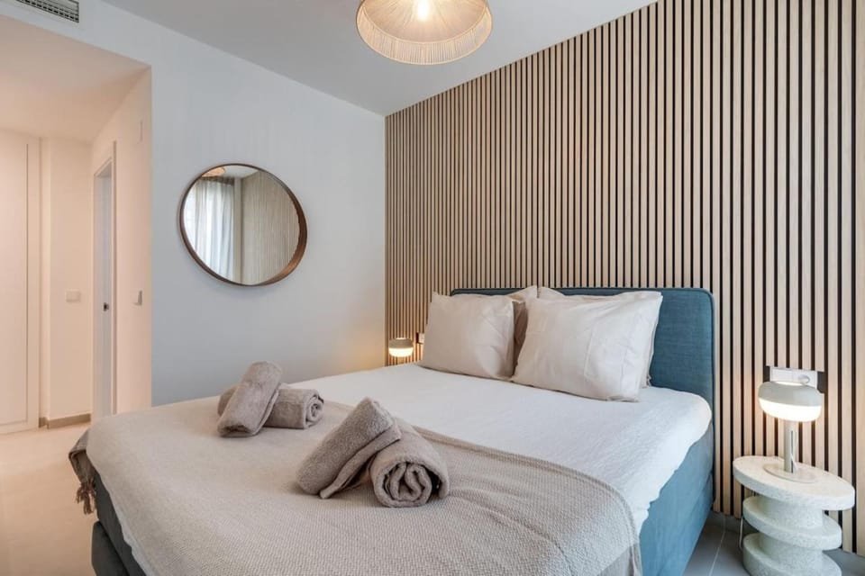 Bed, Bedroom, towels, wardrobe, air conditioner, air conditioner
