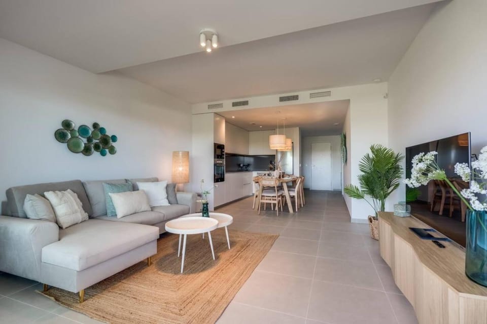 TV and multimedia, Kitchen or kitchenette, Seating area, Dining area
