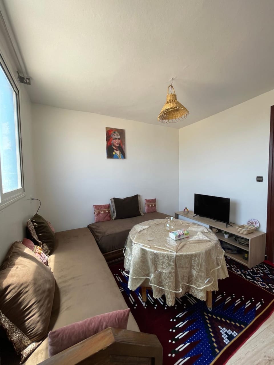 Communal lounge/ TV room, TV and multimedia, Living room, Seating area