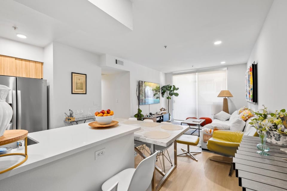 Huge Stylish Apartment Santa Mon Apartment in Santa Monica