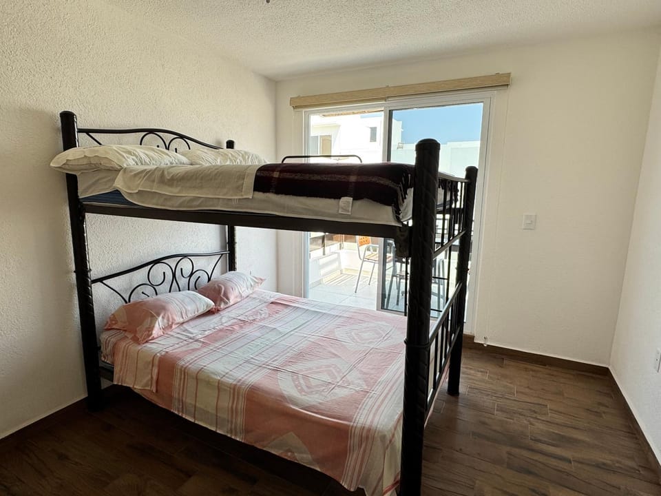 Residencial Quetzales House in State of Morelos