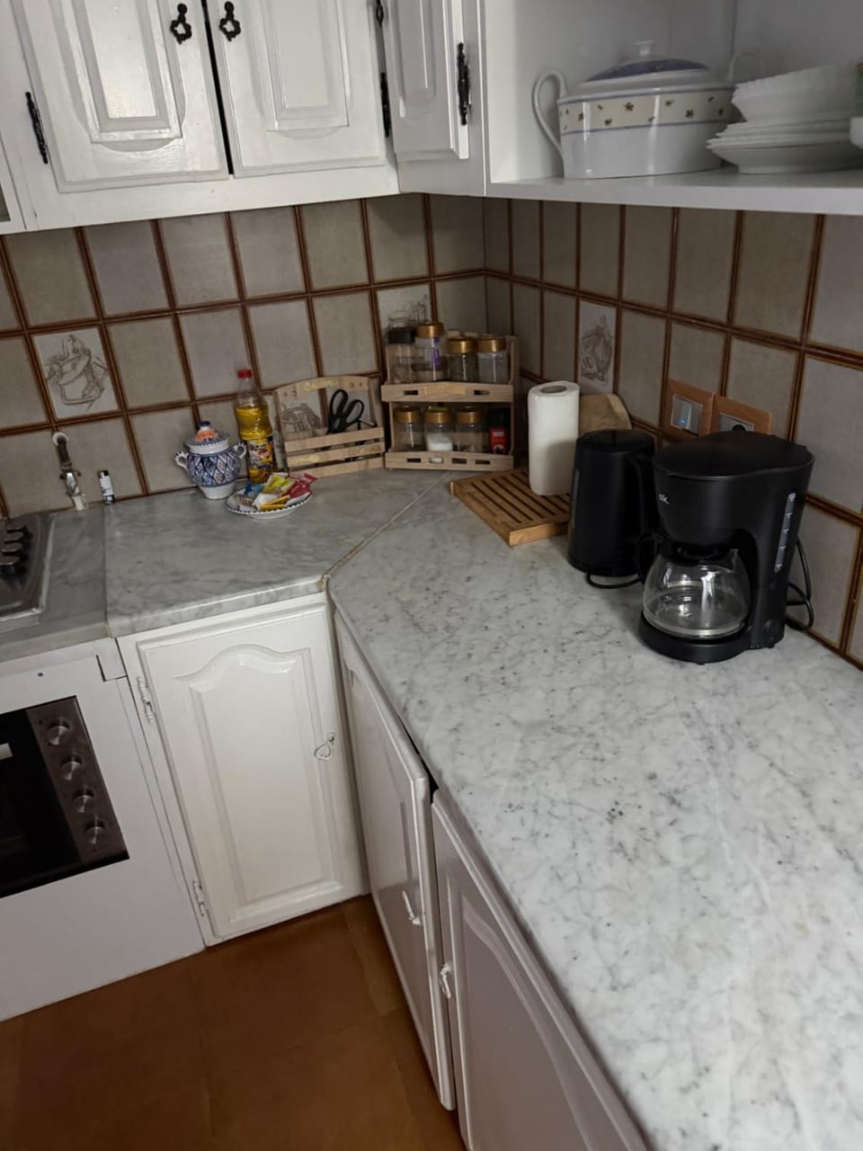 Coffee/tea facilities, minibar