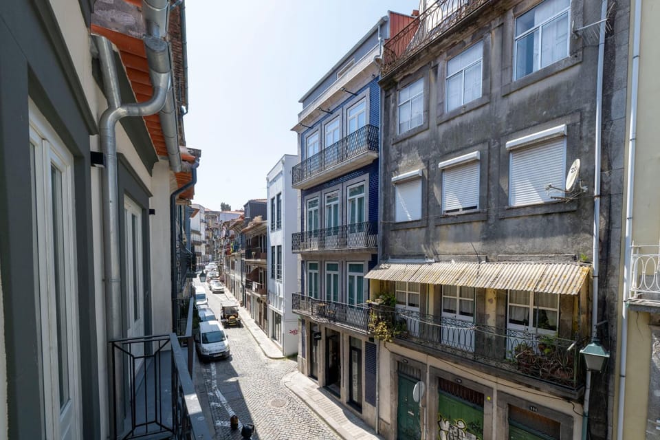 Property building, Neighbourhood, Street view