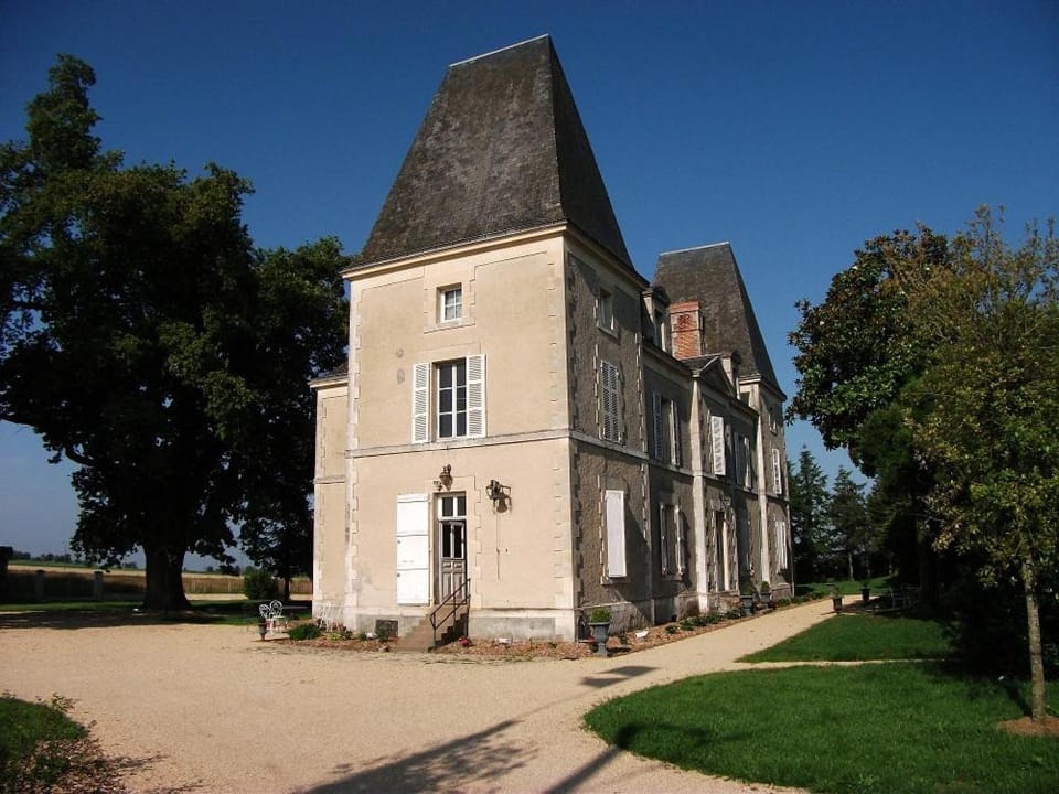 Château de Bellevue - Appartement Bed and Breakfast in Pays de la Loire