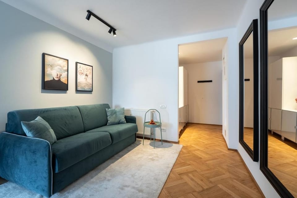 Cismigiu Park Elisabeta Apartment-Ultra Central Apartment in Bucharest