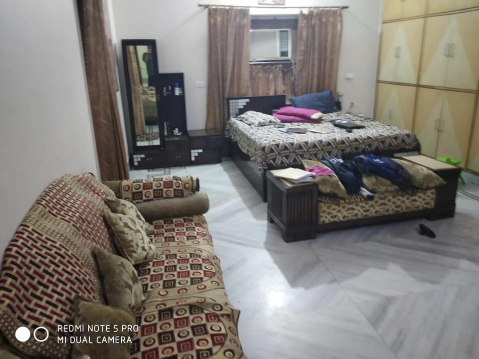 Affordable and adorable Home Apartment in Uttar Pradesh