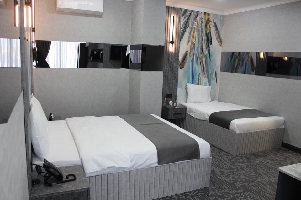 Bed, Photo of the whole room