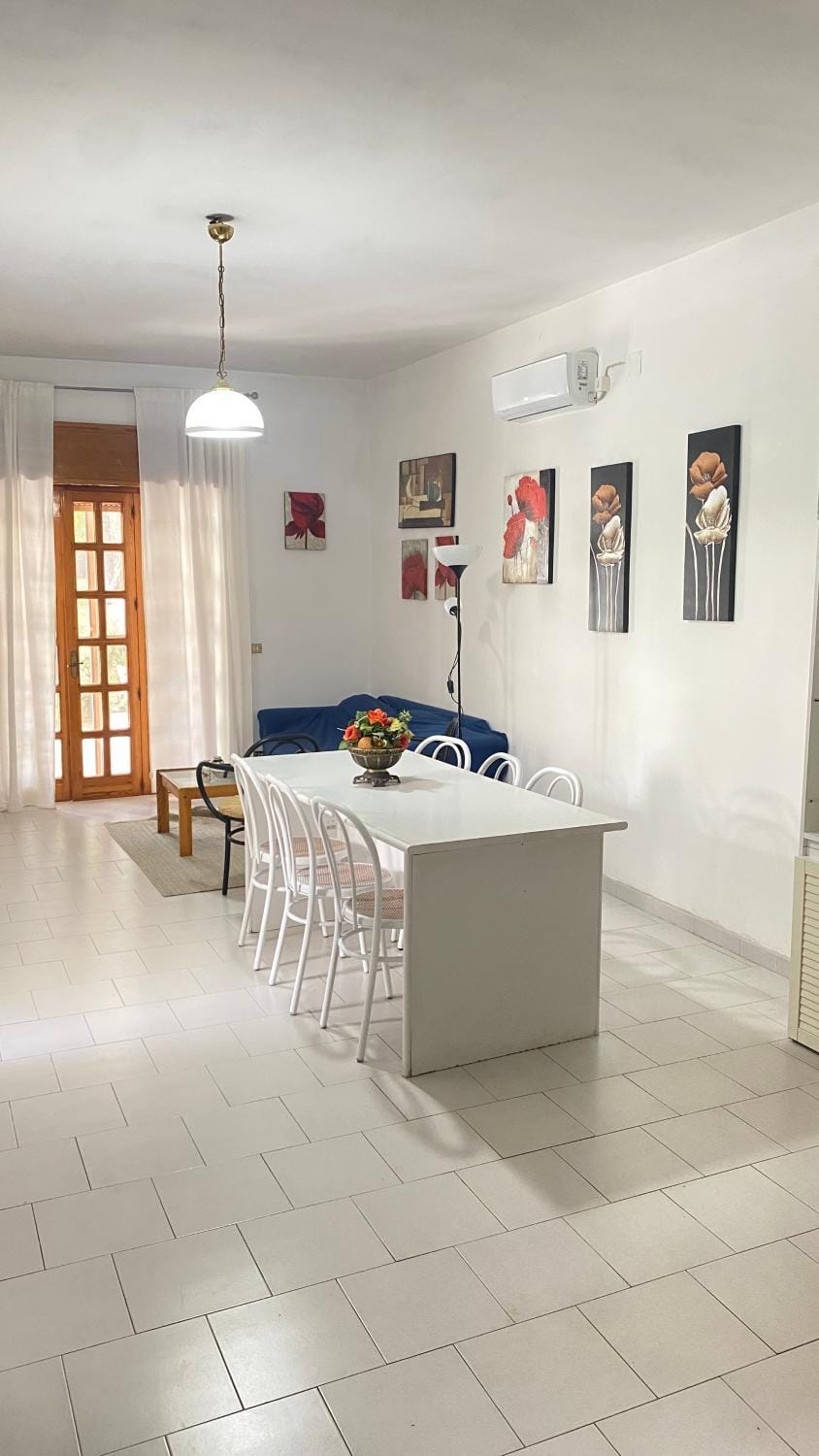 Seating area