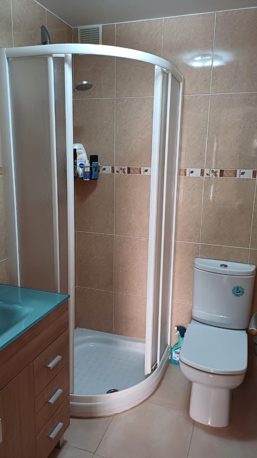 Shower, Toilet, Bathroom