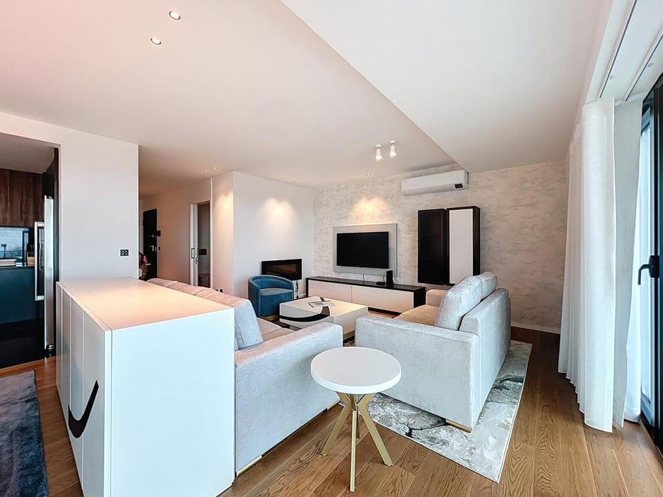 TV and multimedia, Living room