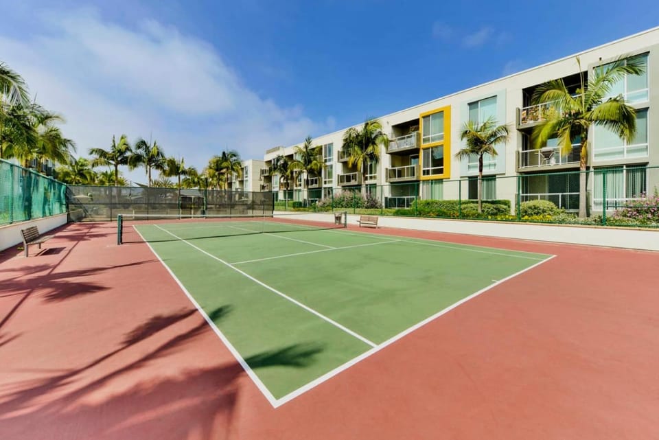 Tennis court