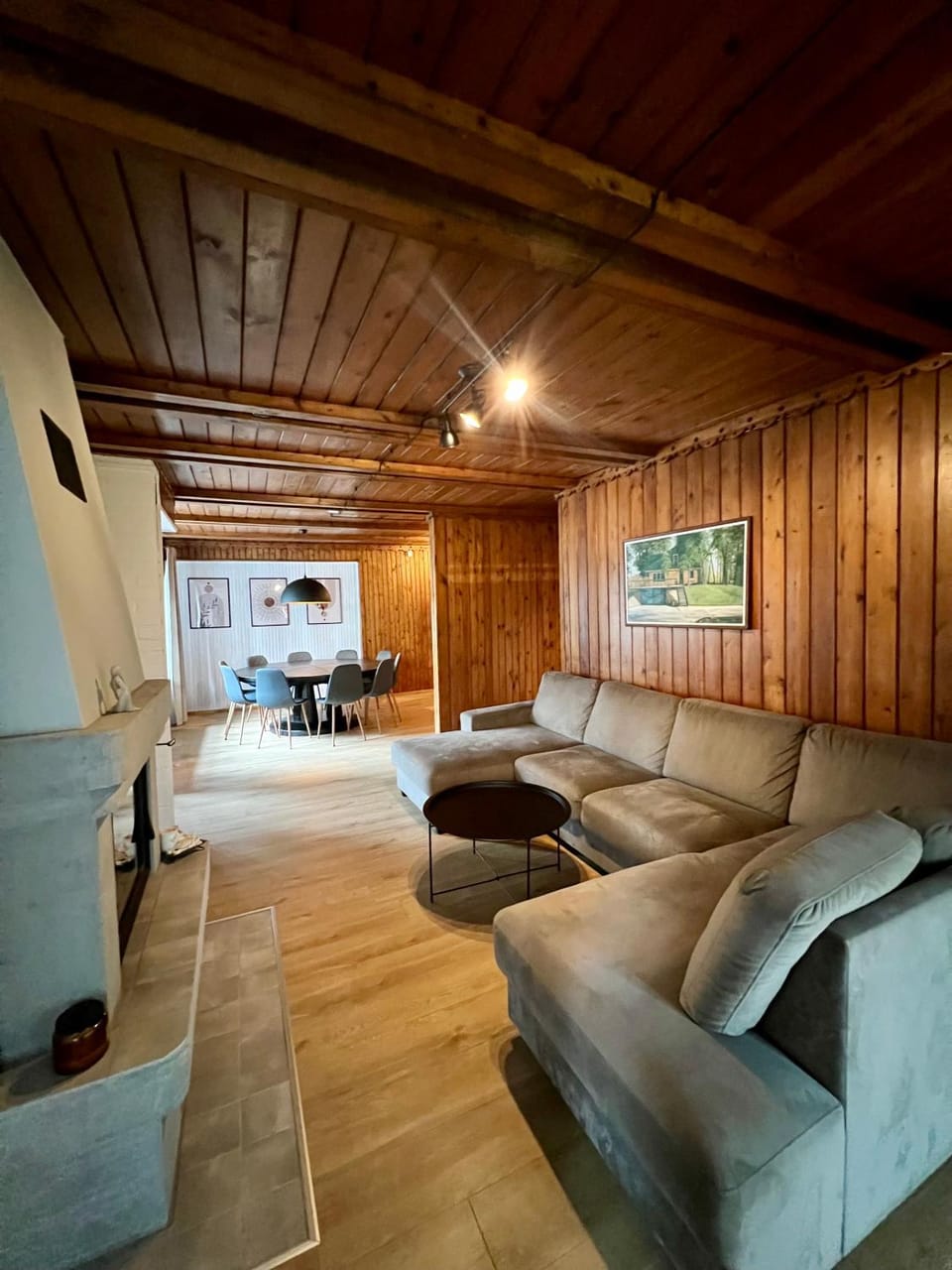 TV and multimedia, Living room, Seating area