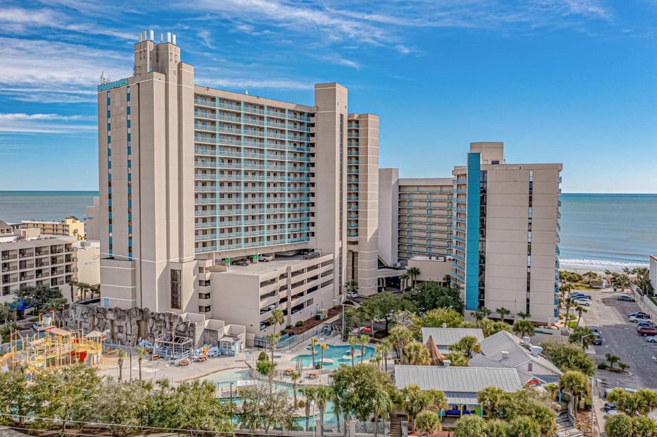Sand Dunes Resort Unit 1406 - Ocean View House in Myrtle Beach