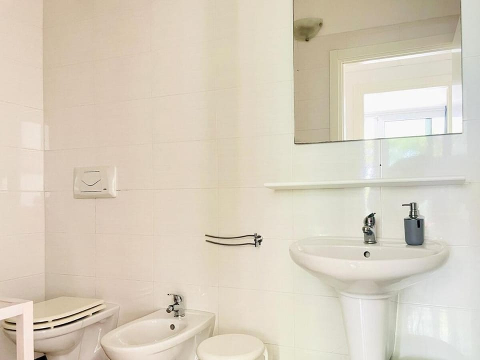 Toilet, Bathroom, bidet