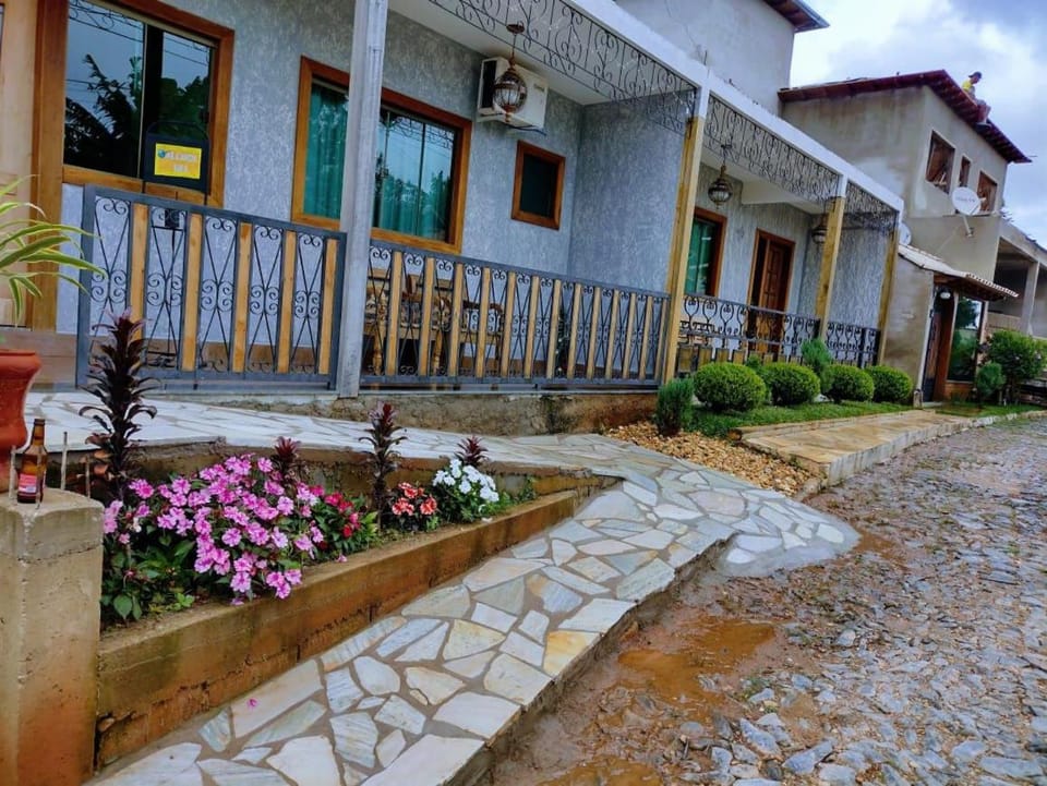 Facade/entrance, Balcony/Terrace