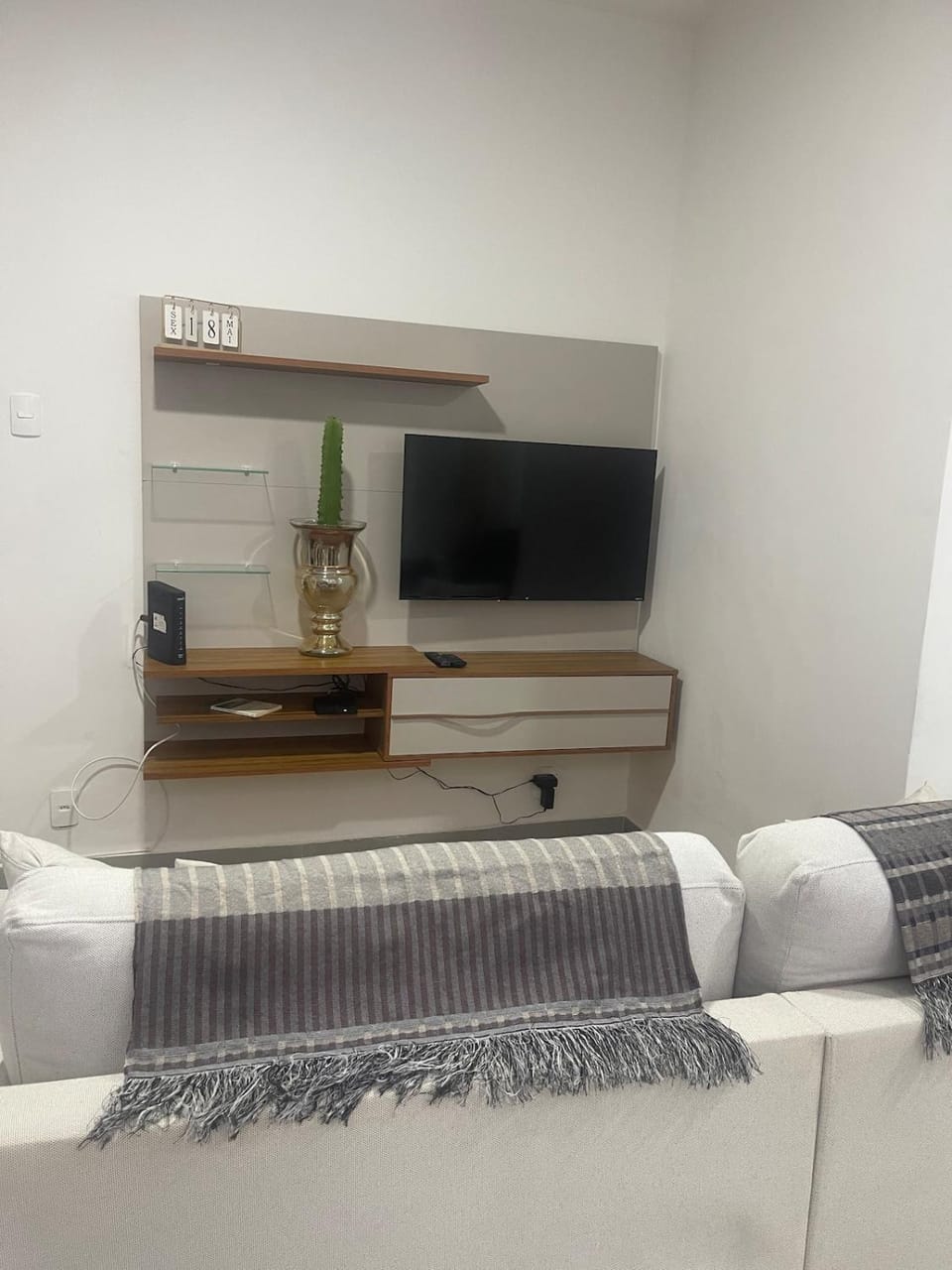 Communal lounge/ TV room, Living room