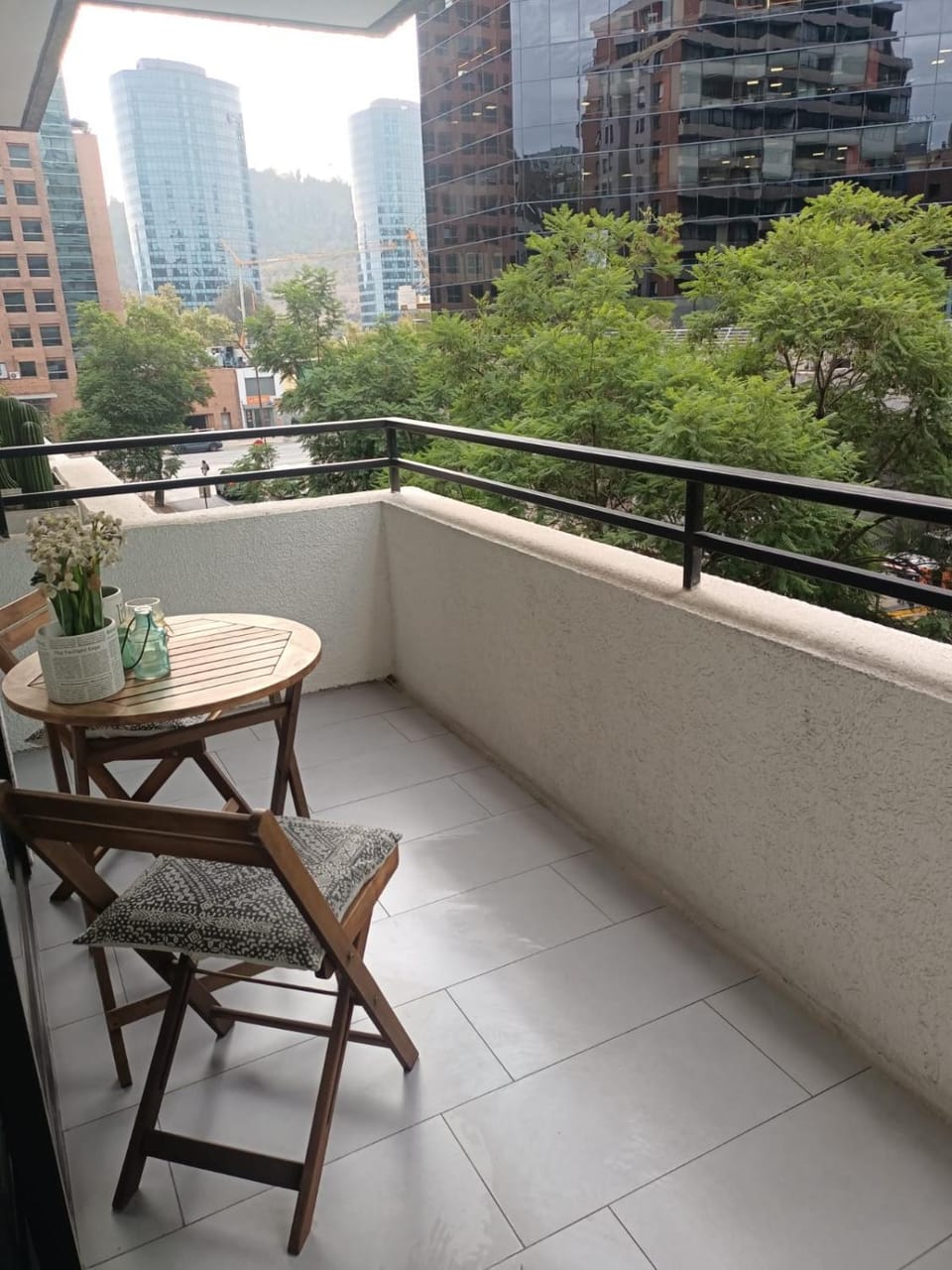 View (from property/room), Balcony/Terrace, City view