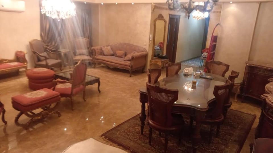 شقه مفروشه بالكامل سوبر لوكس Apartment in Cairo Governorate