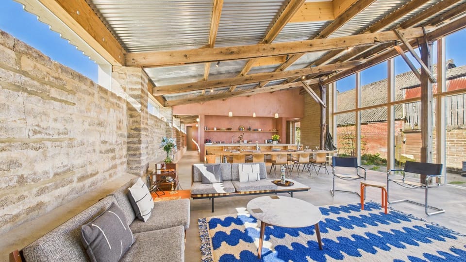 Communal lounge/ TV room, Living room