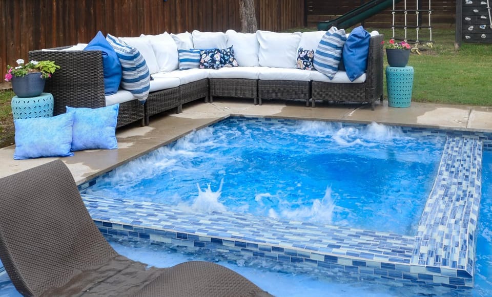 Patio, Hot Tub, Hot Tub, Spa and wellness centre/facilities, Swimming pool