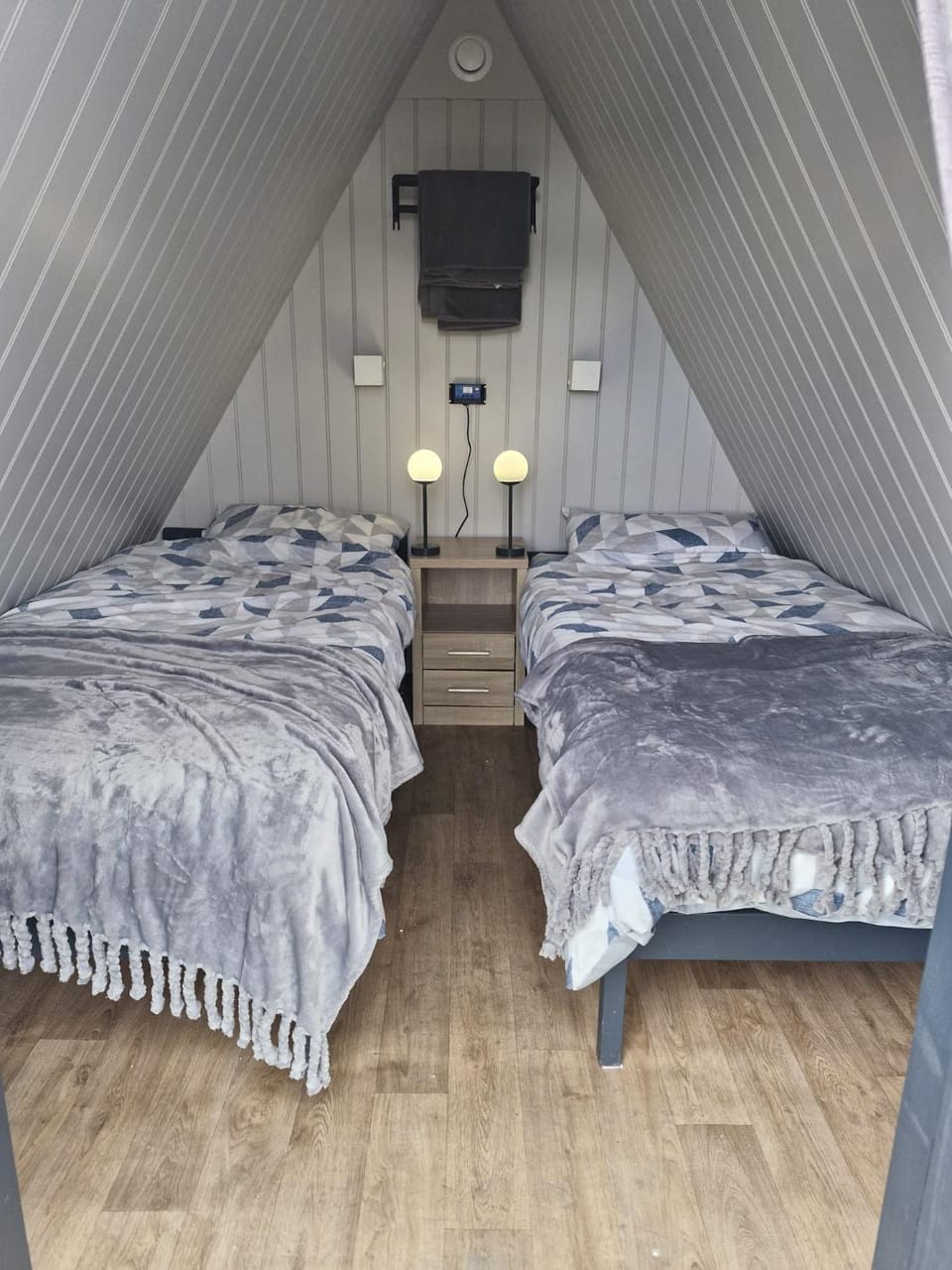 Corby house & cabin Cabin in County Donegal