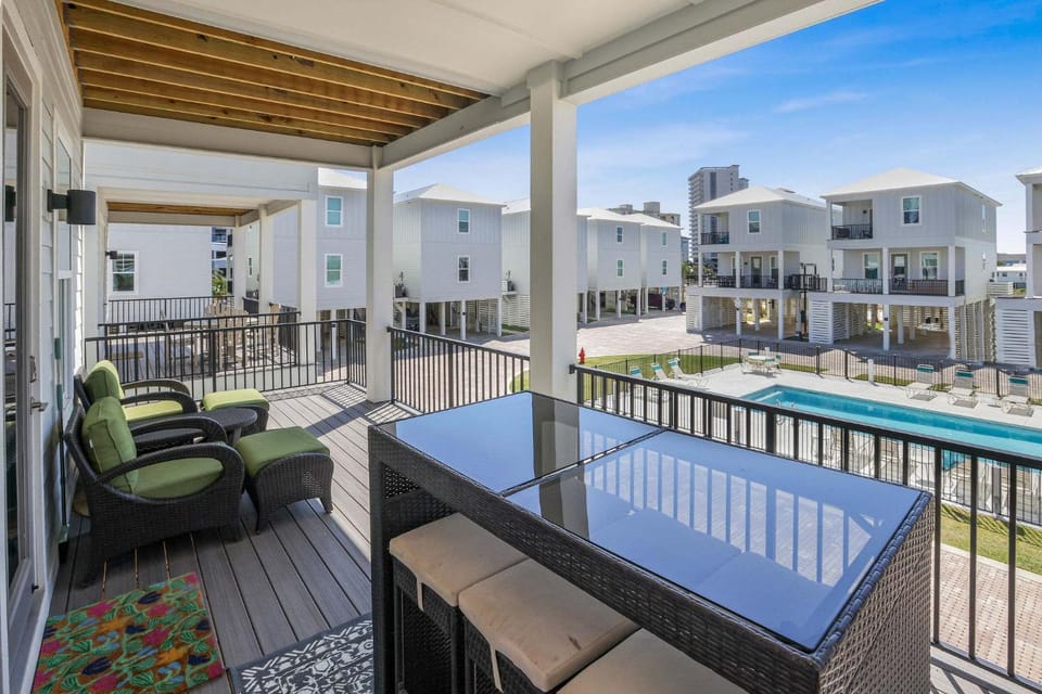 Whimsical Way 4 beds 4 baths NEW near Beach House in Gulf Shores