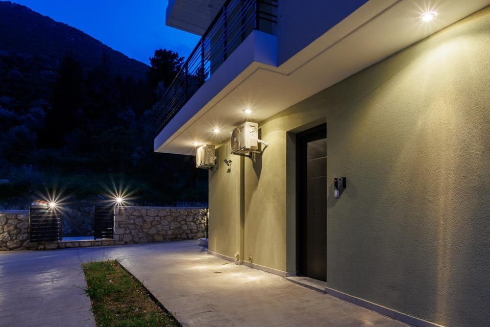 Property building, Night