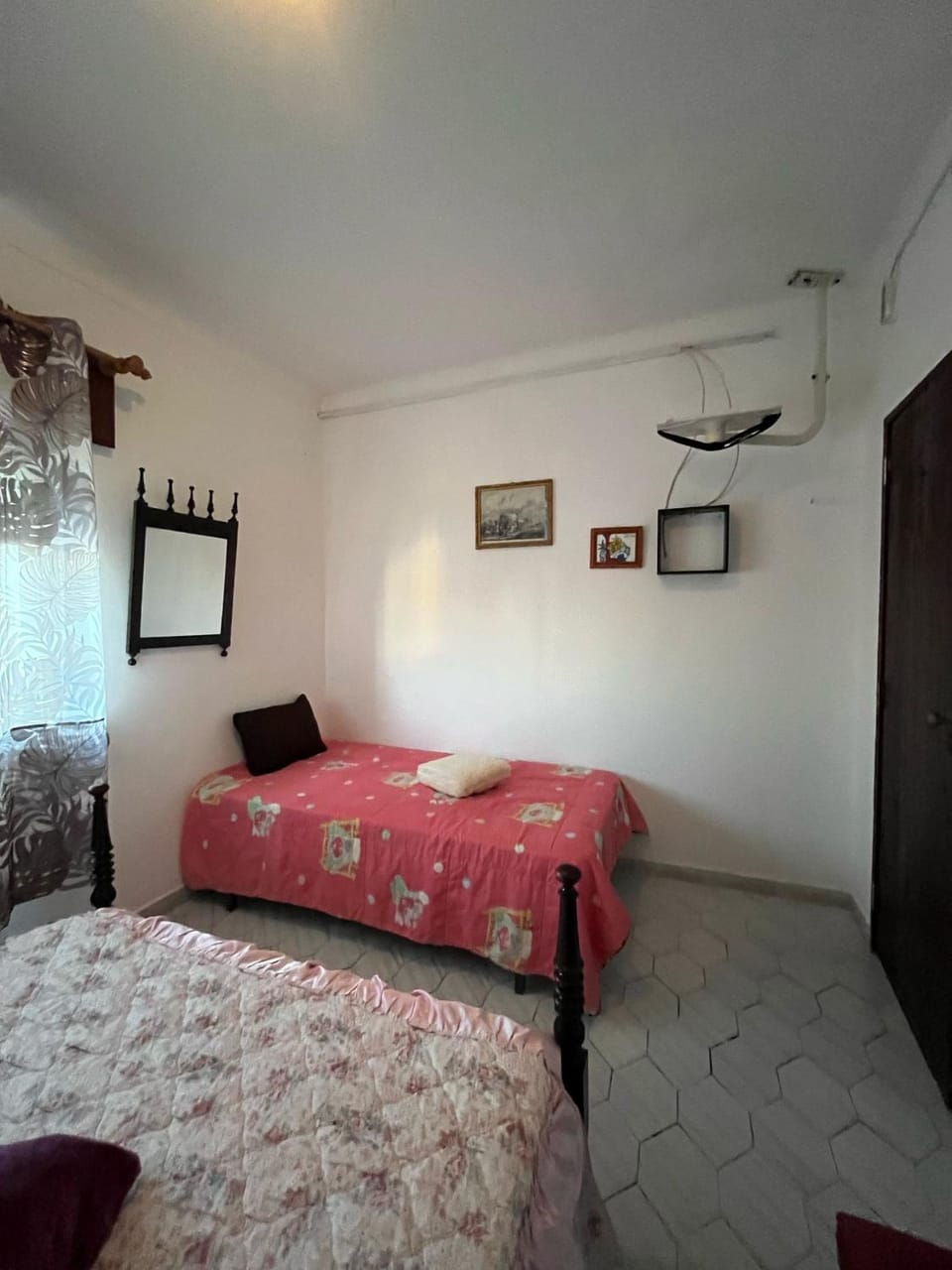 Quarto da casa da avó Bed and Breakfast in Setubal District