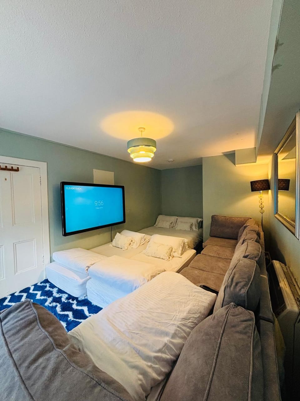 Entire Flat in Edinburgh, City Center Apartment in Edinburgh