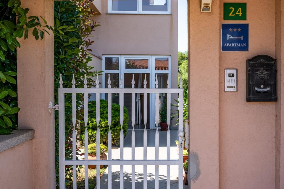 Casa Serena Apartment in Pula