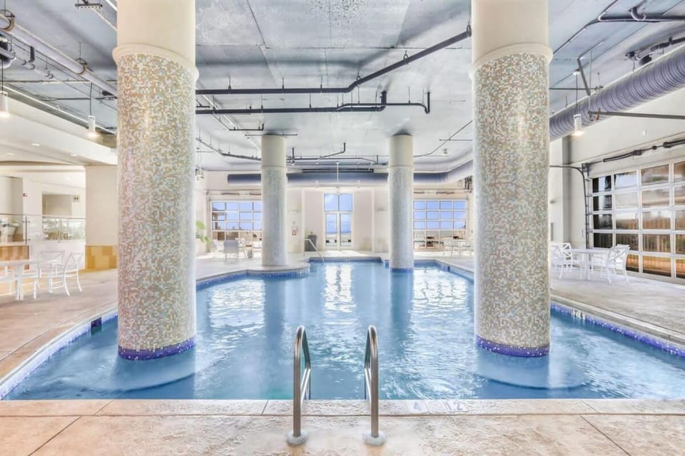 Escapes to the Shores Amenities galore Sleeps 10 House in Orange Beach