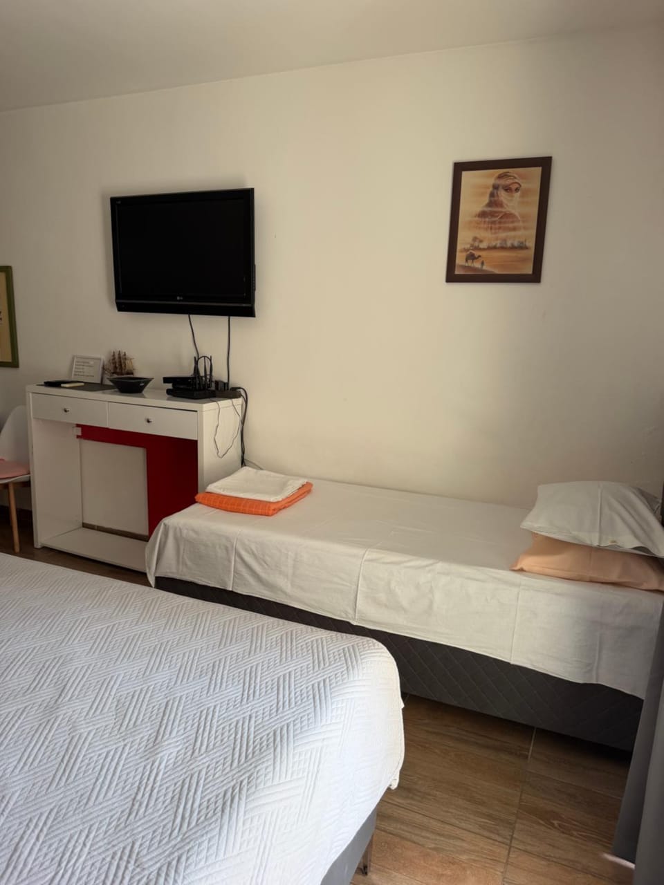 Quiet Studio Bečići Garage available 5 e per day Apartment in Budva Municipality