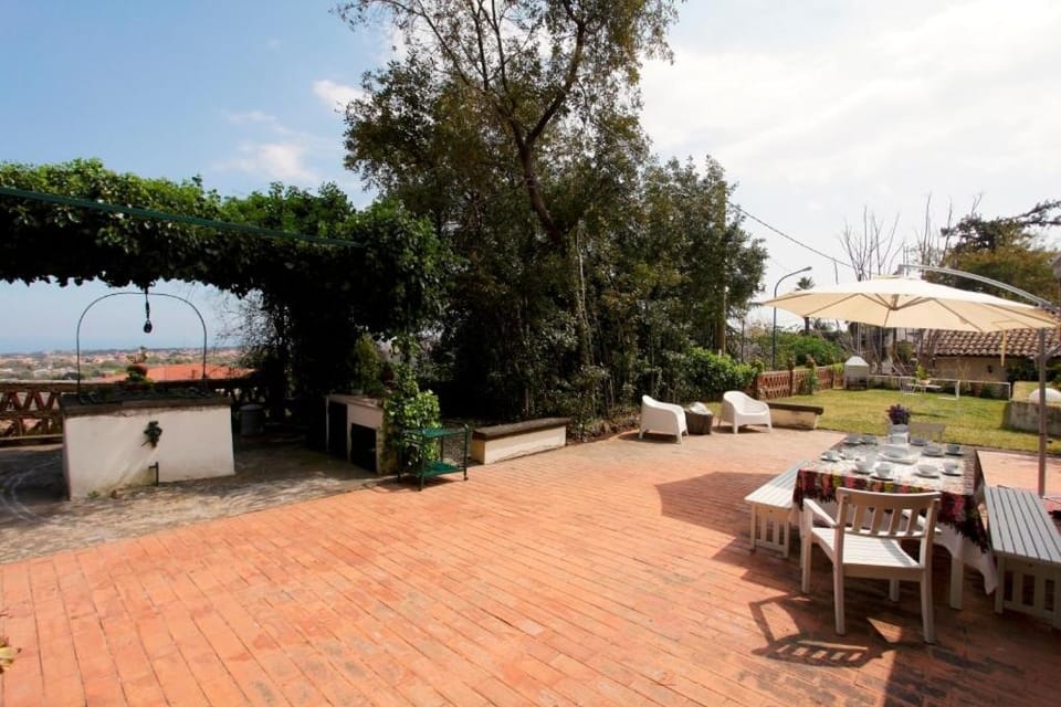 Garden, Balcony/Terrace, Dining area