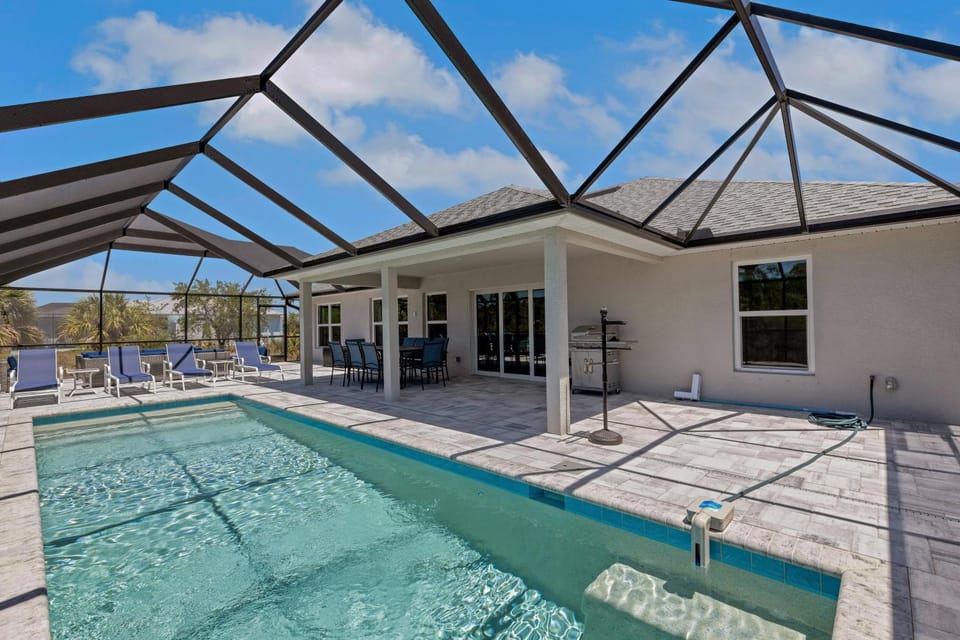 Poolside Sunset in South Gulf Cove House in South Gulf Cove
