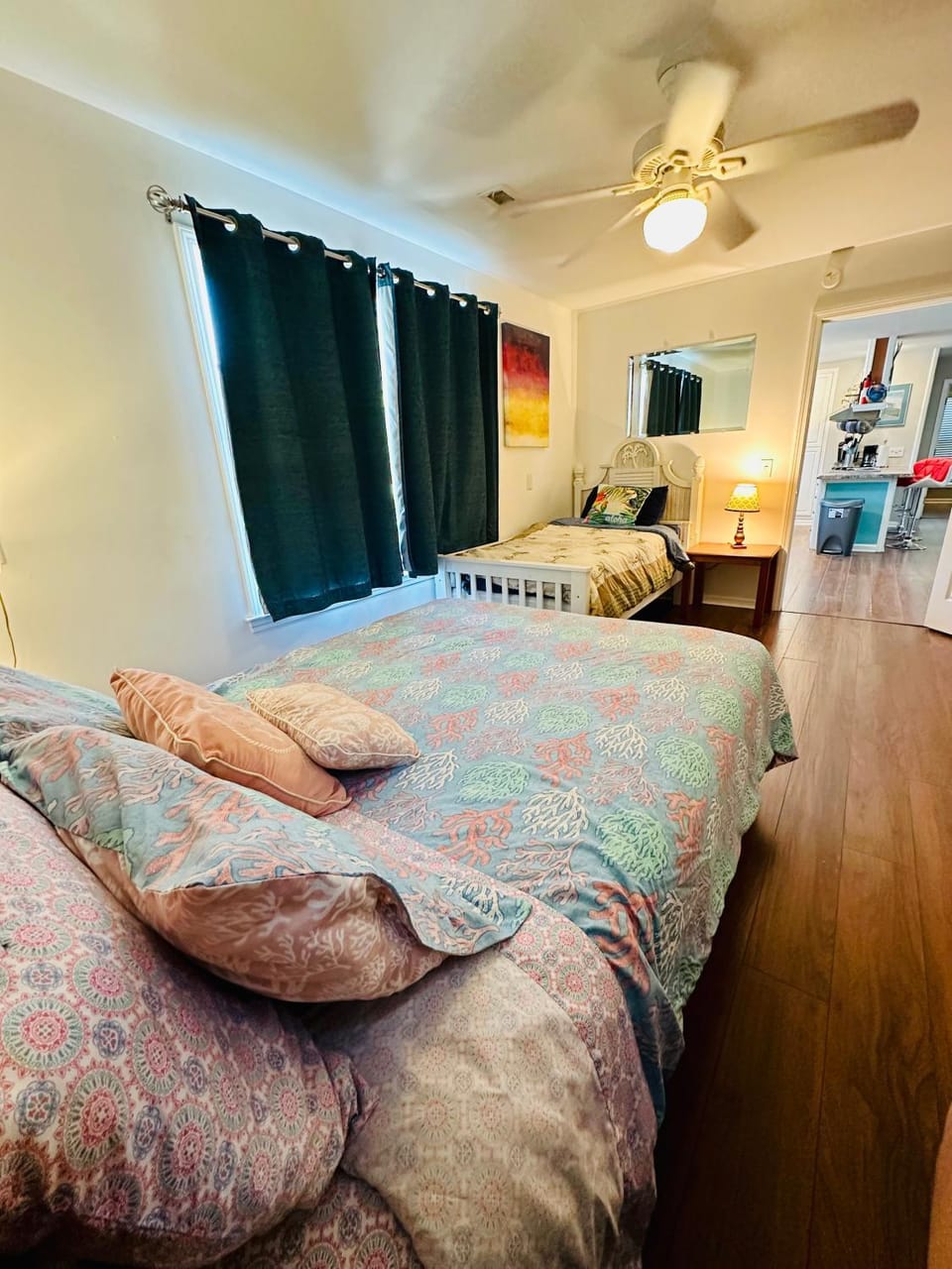 Family Cottage 1 mile to Carolina Beach House in New Hanover County