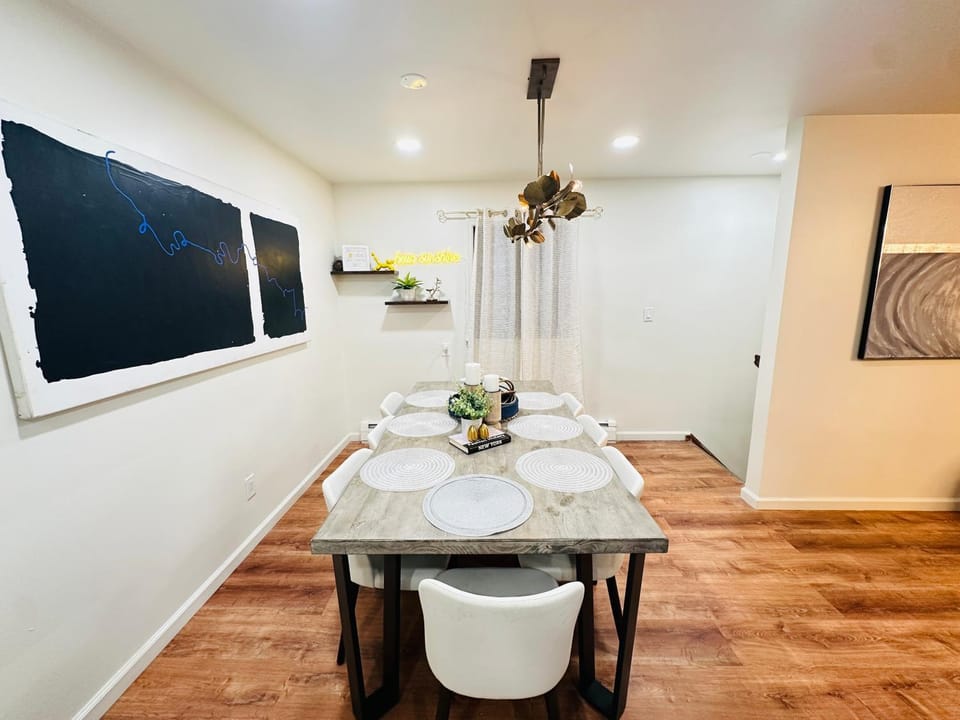 Decorative detail, Dining area