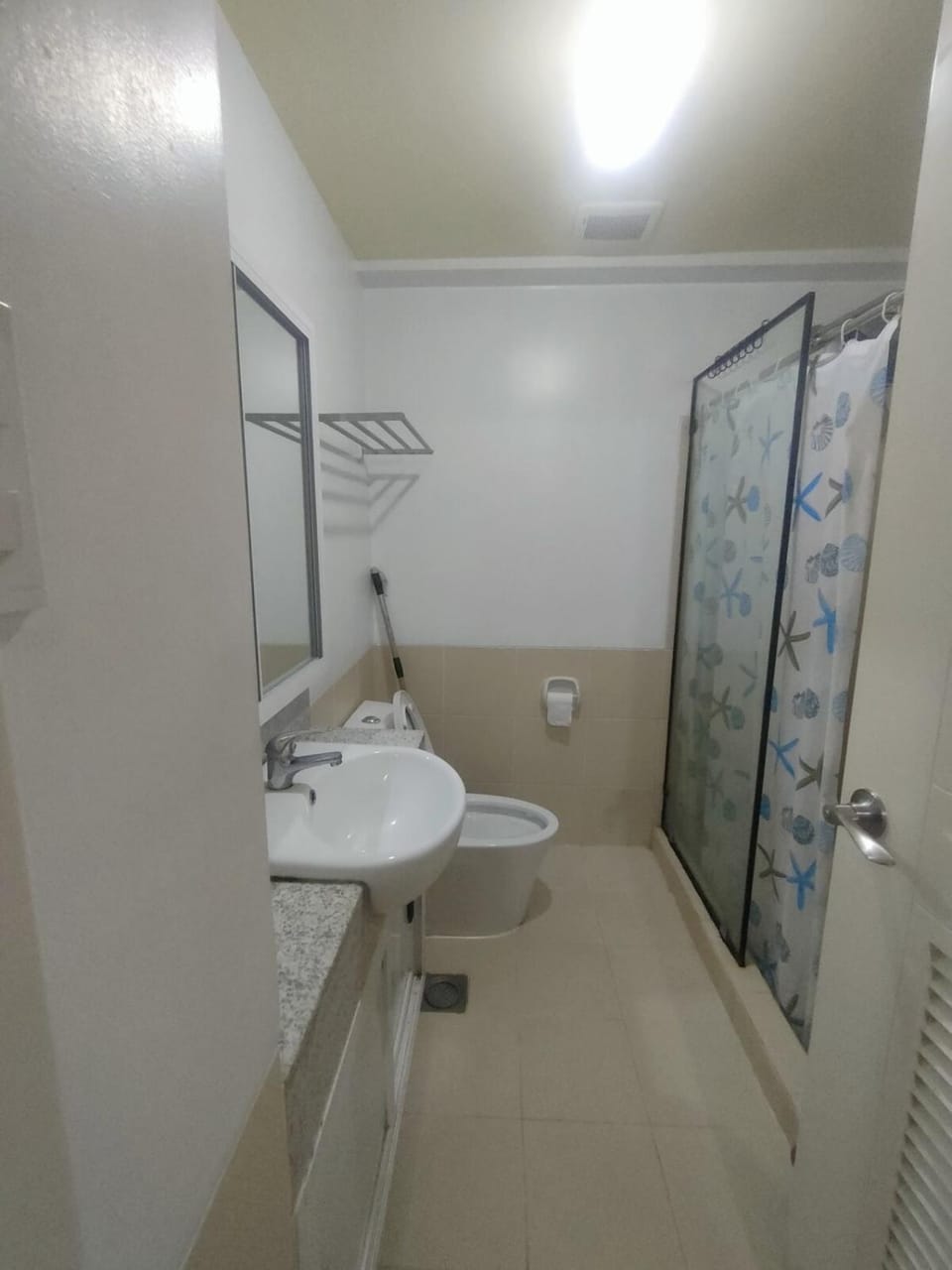 Affordable 2BR CONDO UNIT in BGC Apartment in Mandaluyong