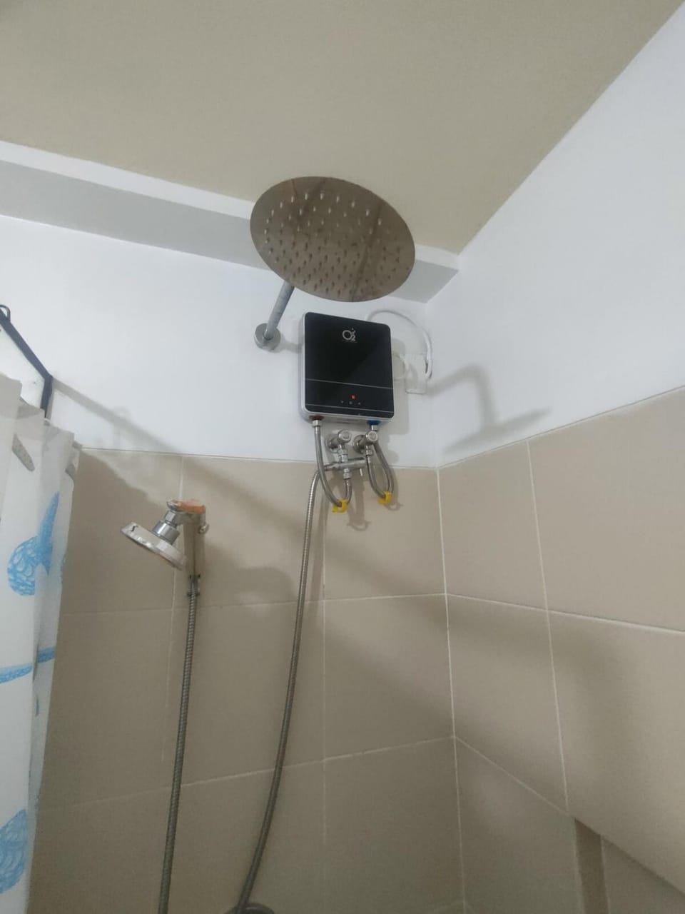 Affordable 2BR CONDO UNIT in BGC Apartment in Mandaluyong