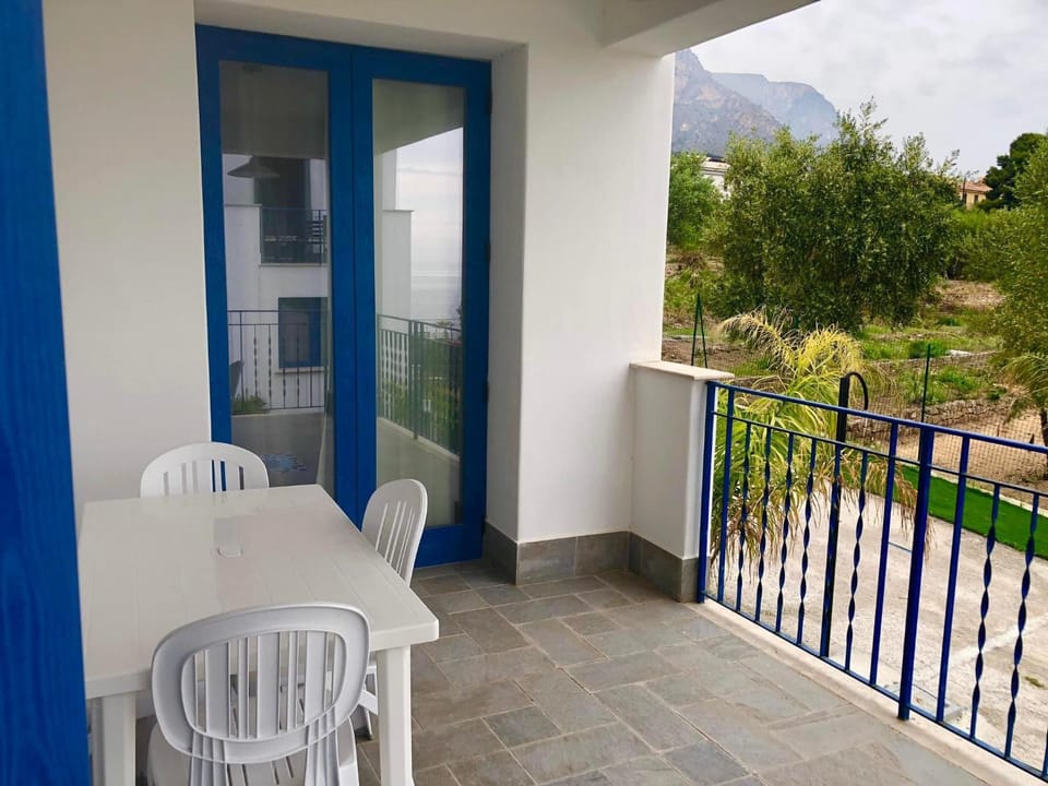 Balcony/Terrace, Dining area