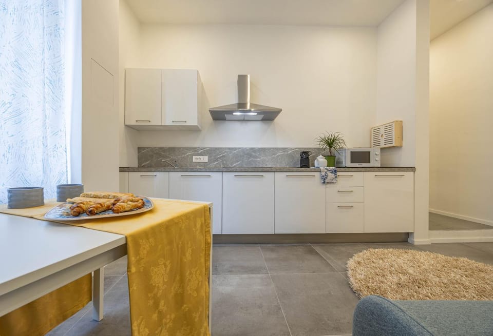 Kitchen or kitchenette, pet friendly